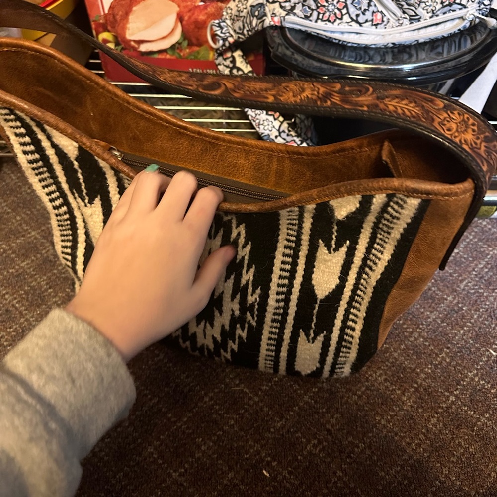 myra bag - Picture 4 of 4